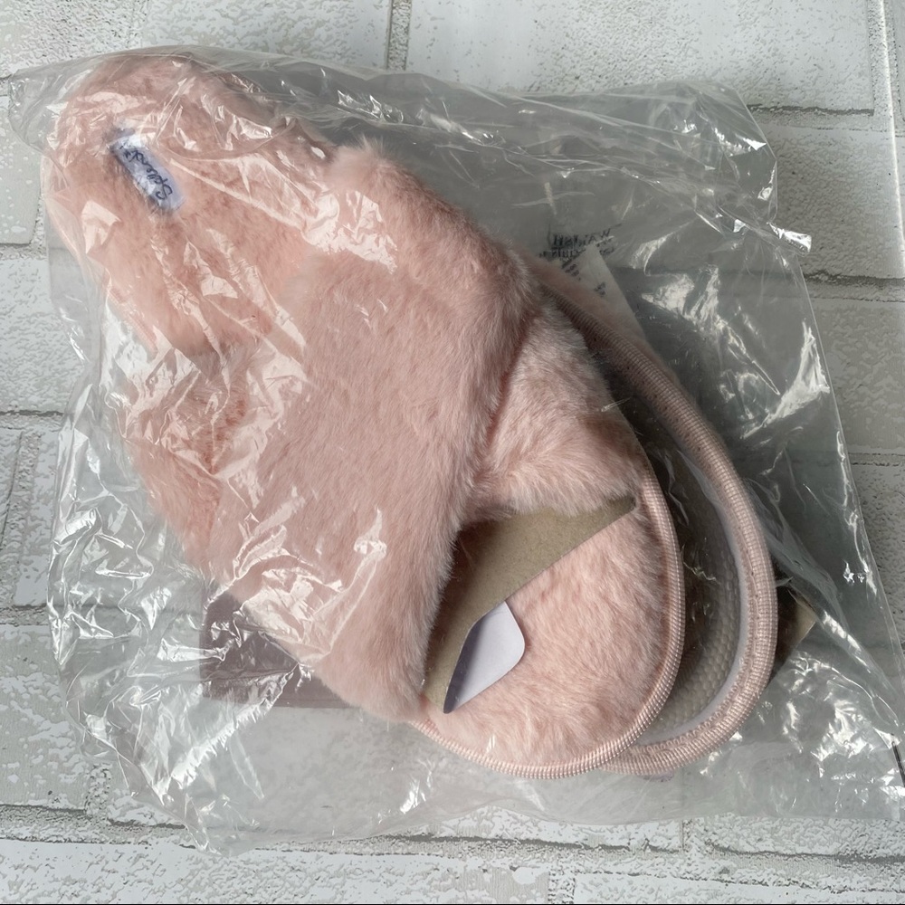 NWT Splendid Pink Faux-Fur Criss-Cross Slippers M/L